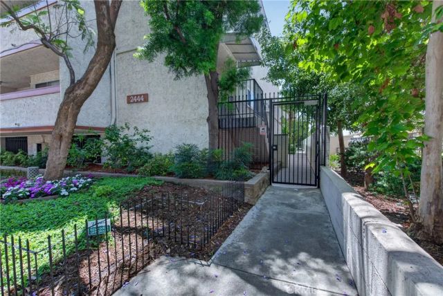 2444 E Del Mar Boulevard 208, Pasadena, CA 91107