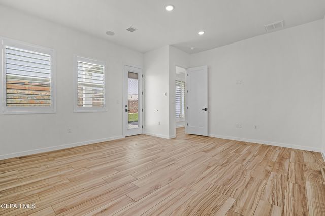 13637 Chepstow Court, Horizon City, TX 79928