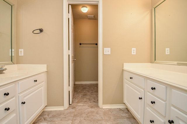 1222 Ragsdale Lane, Katy, TX 77494