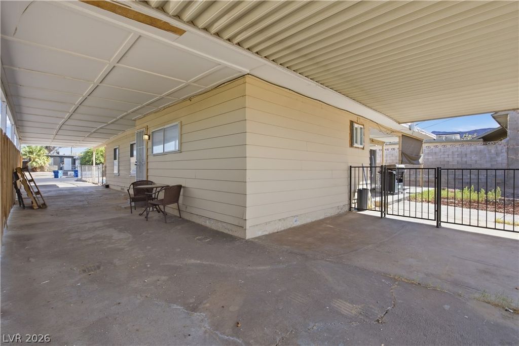142 Magnesium Street, Henderson, NV 89015 — photo 4