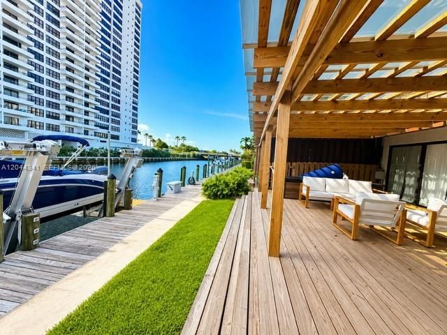 2641 S Parkview Drive, Hallandale Beach, FL 33009
