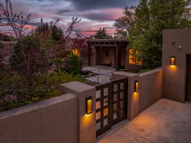 974 Old Santa Fe Trail, Santa Fe, NM 87505