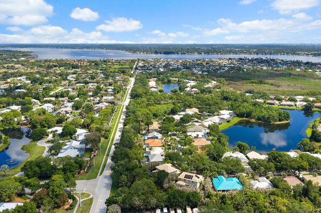 1138 SW Lighthouse Drive, Palm City, FL 34990