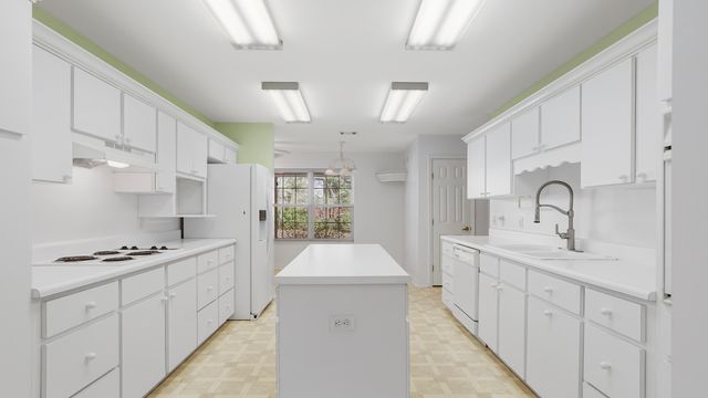 314 Lakeview Drive, Defuniak Springs, FL 32433