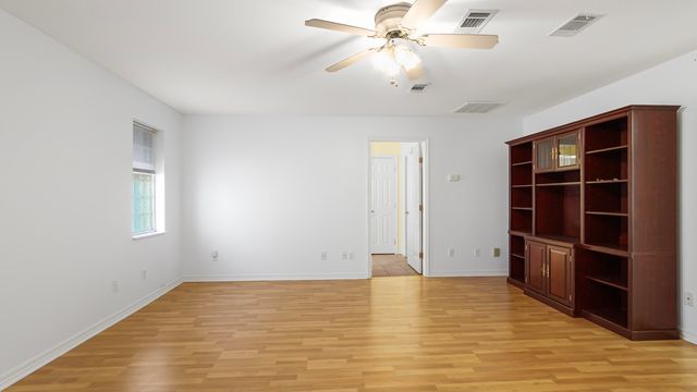 314 Lakeview Drive, Defuniak Springs, FL 32433