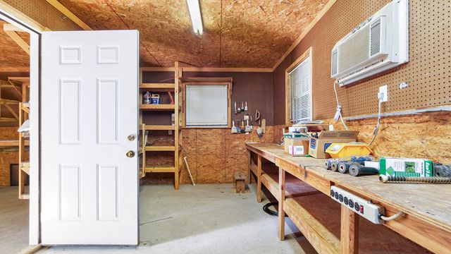 314 Lakeview Drive, Defuniak Springs, FL 32433