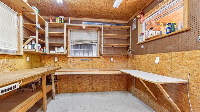 314 Lakeview Drive, Defuniak Springs, FL 32433