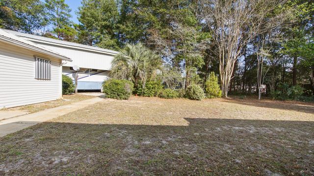 314 Lakeview Drive, Defuniak Springs, FL 32433