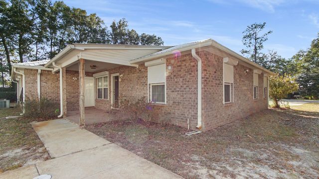 314 Lakeview Drive, Defuniak Springs, FL 32433