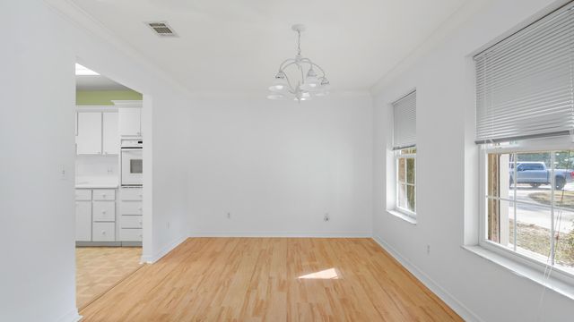 314 Lakeview Drive, Defuniak Springs, FL 32433