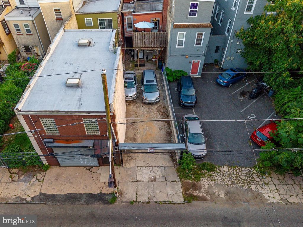 1538 W SEYBERT ST, PHILADELPHIA, PA 19121 — photo 5
