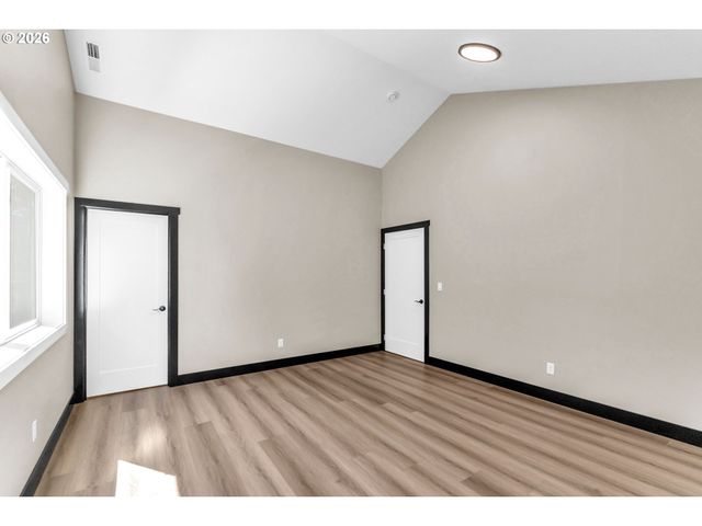 550 Se 8TH Ave, Hillsboro, OR 97123