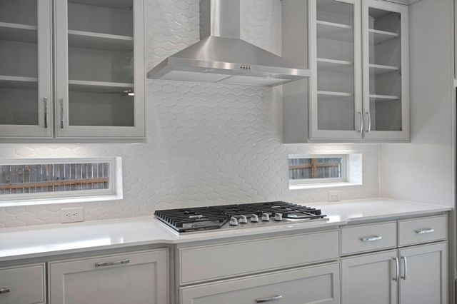 165 Eclipse DR, Austin, TX 78737