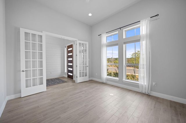 165 Eclipse DR, Austin, TX 78737