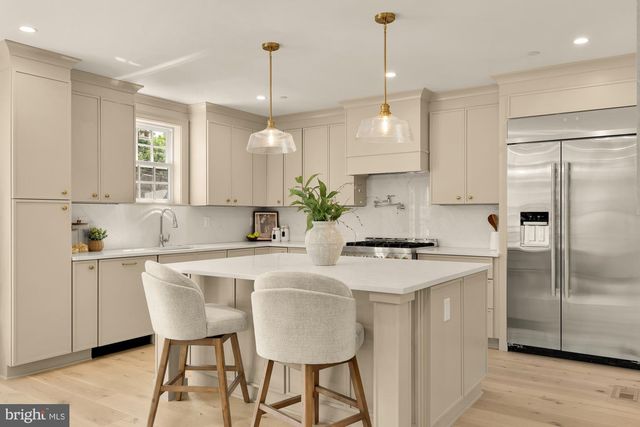 4721 45TH ST NW, Washington, DC 20016