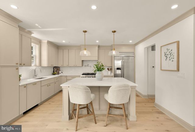 4721 45TH ST NW, Washington, DC 20016