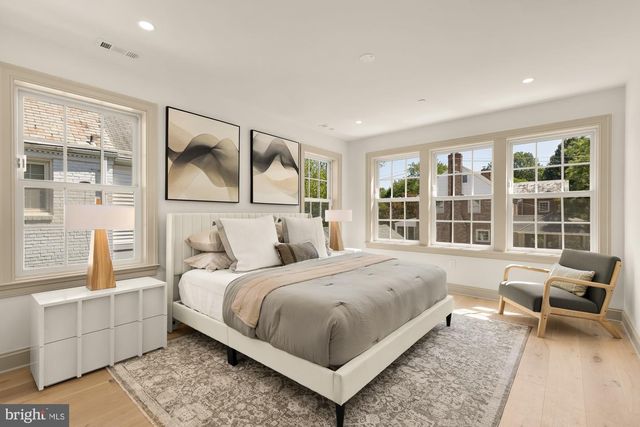 4721 45TH ST NW, Washington, DC 20016