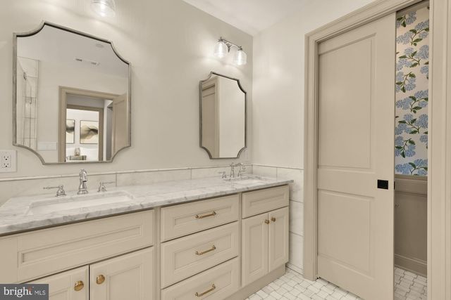 4721 45TH ST NW, Washington, DC 20016