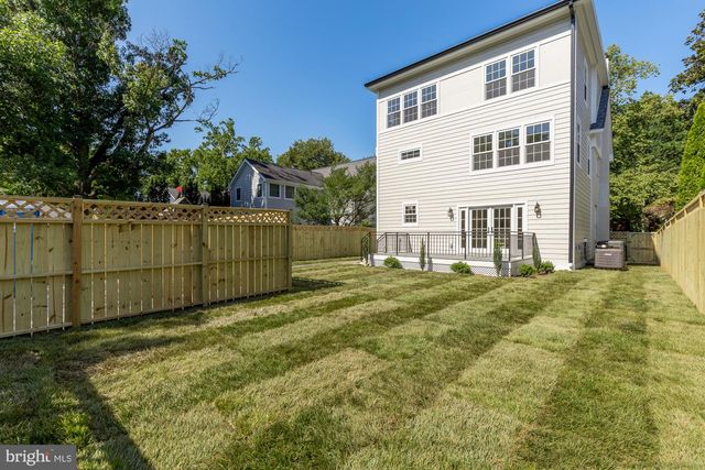 4721 45TH ST NW, Washington, DC 20016
