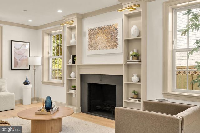 4721 45TH ST NW, Washington, DC 20016