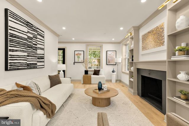 4721 45TH ST NW, Washington, DC 20016
