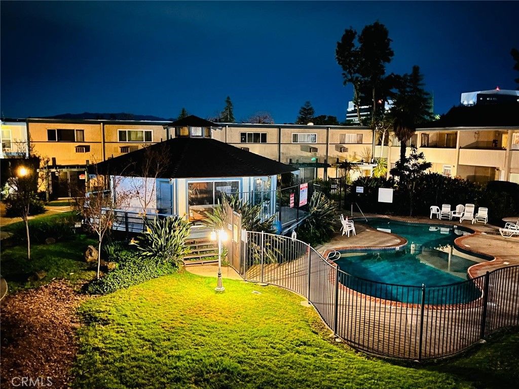 Image 27 of property listing at 1731 Ellis Street 16, Concord, CA 94520