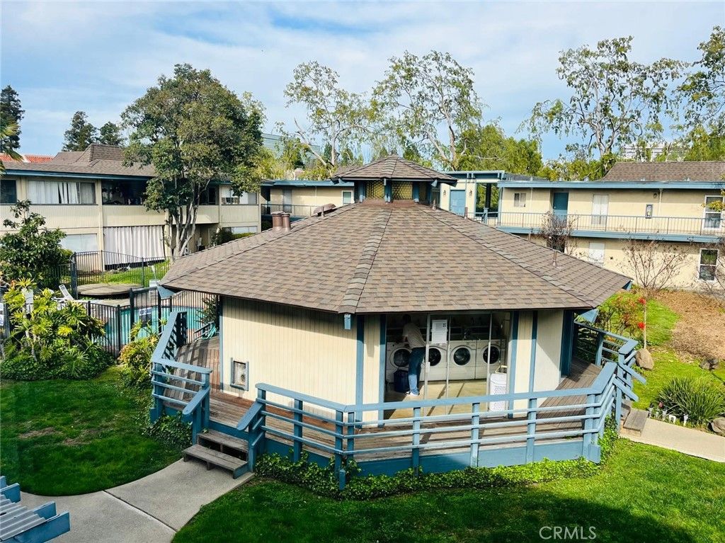 Image 29 of property listing at 1731 Ellis Street 16, Concord, CA 94520