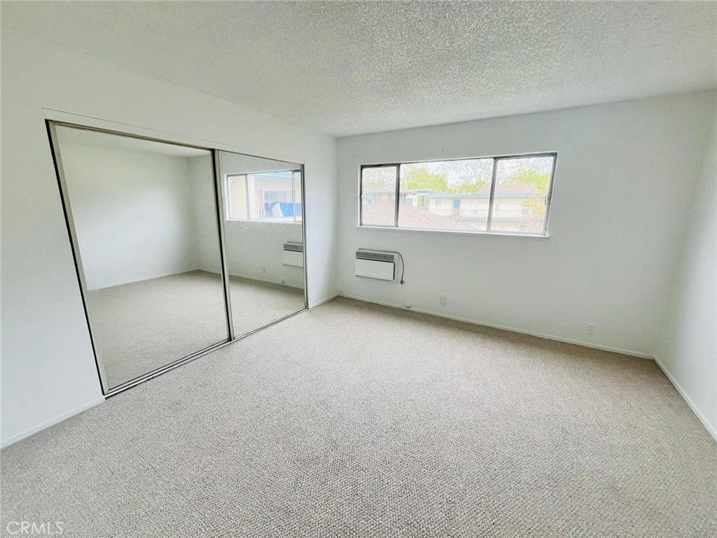 Image 8 of property listing at 1731 Ellis Street 16, Concord, CA 94520