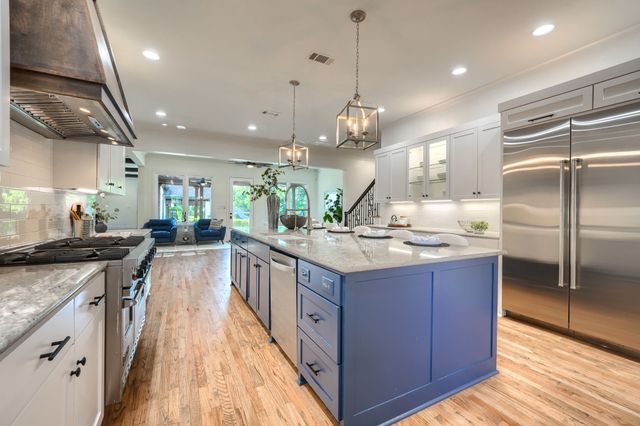 276 Pine Drive, Southlake, TX 76092