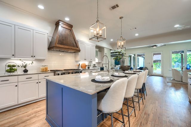 276 Pine Drive, Southlake, TX 76092