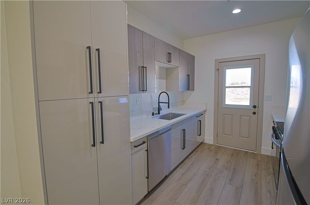 1100 Sixshooter, Pahrump, NV 89048