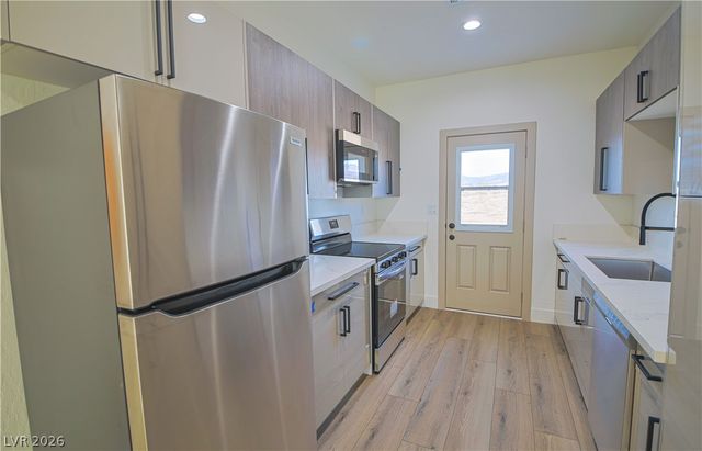 1100 Sixshooter, Pahrump, NV 89048