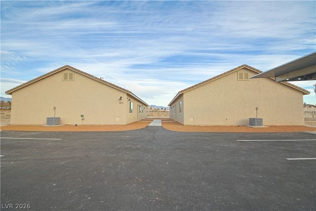 1100 Sixshooter, Pahrump, NV 89048