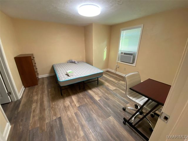 1010 New Street, Tuskegee, AL 36083