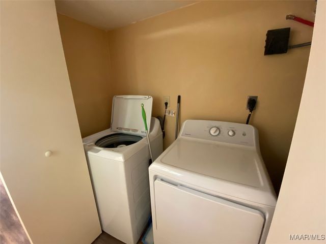 1010 New Street, Tuskegee, AL 36083