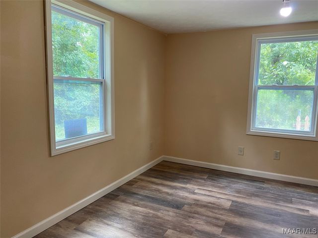 1010 New Street, Tuskegee, AL 36083