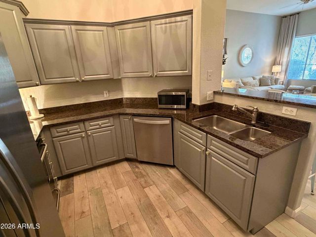 20801 N 90TH Place 123, Scottsdale, AZ 85255