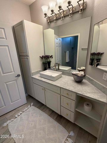 20801 N 90TH Place 123, Scottsdale, AZ 85255