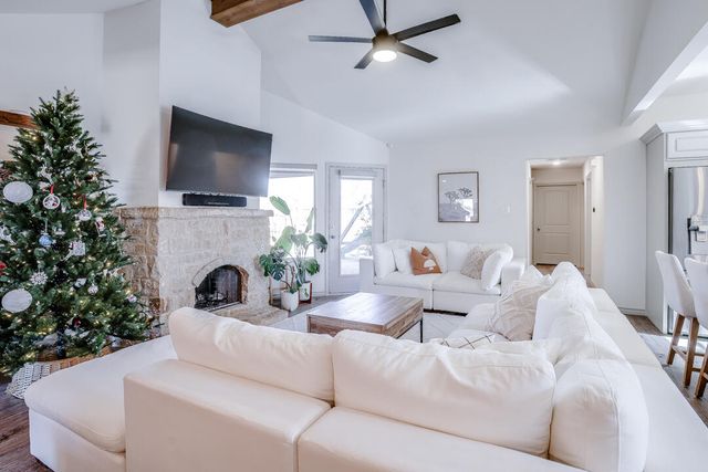 7913 Avenue J, Lubbock, TX 79423