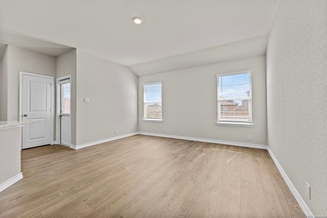 127 Ivory Gull, San Antonio, TX 78253