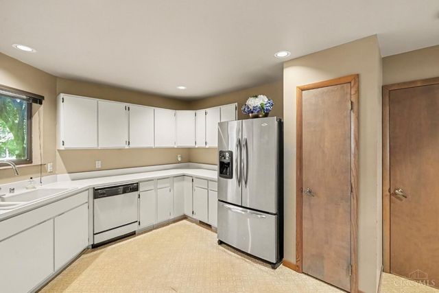 2458 Pond Run Avenue, Anderson Twp, OH 45244