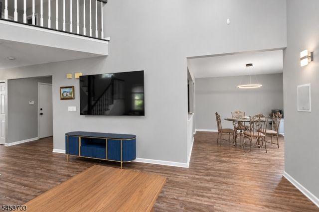 41 Buffalo Hollow Rd 41, Branchburg Twp., NJ 08876