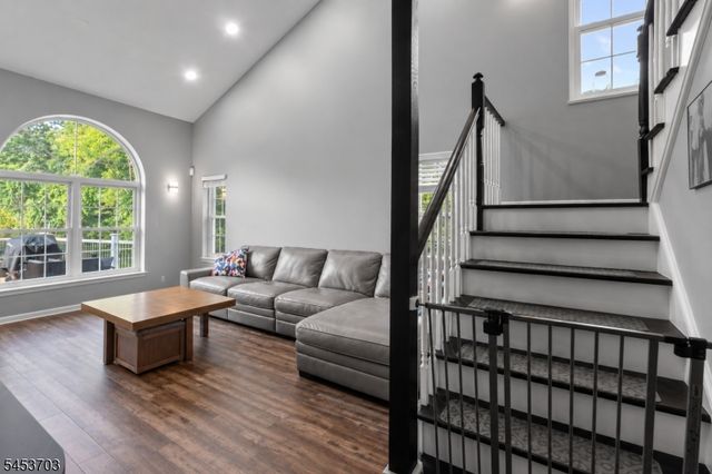 41 Buffalo Hollow Rd 41, Branchburg Twp., NJ 08876