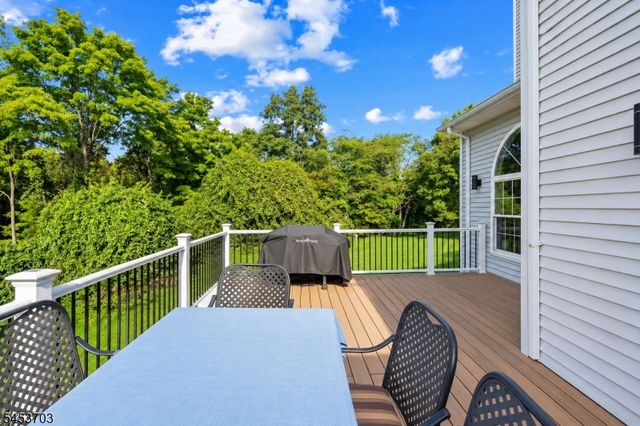 41 Buffalo Hollow Rd 41, Branchburg Twp., NJ 08876
