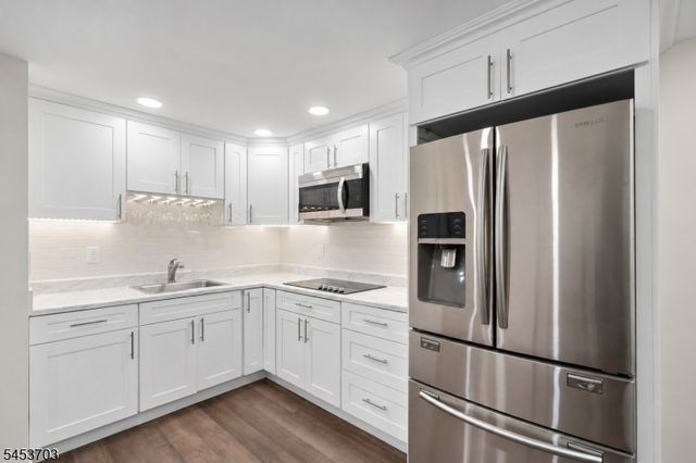 41 Buffalo Hollow Rd 41, Branchburg Twp., NJ 08876
