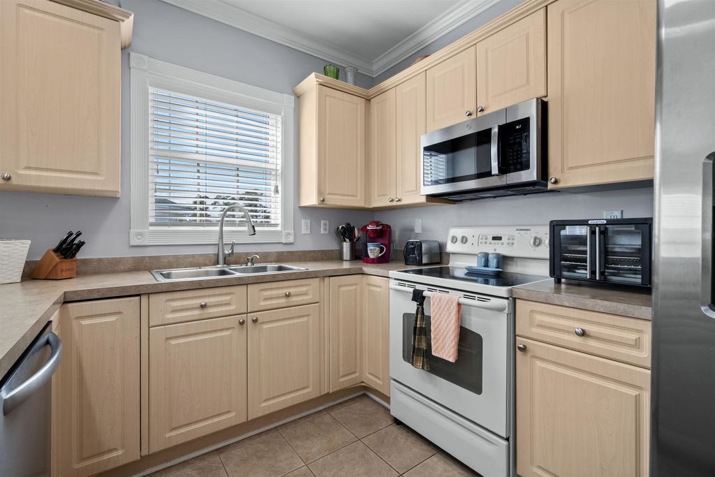 4851 Luster Leaf Cir Apt 405, Myrtle Beach, SC 29577 — photo 5