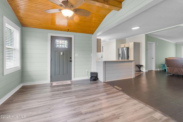 414 W Branch Drive, Newport, NC 28570