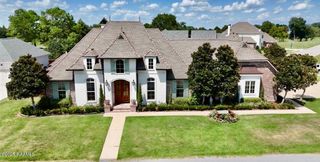 1001 The Lake Drive, Broussard, LA 70518