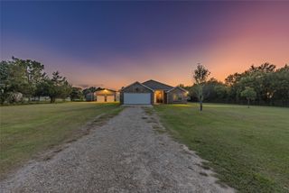 1869 County Road 3327, Greenville, TX 75402