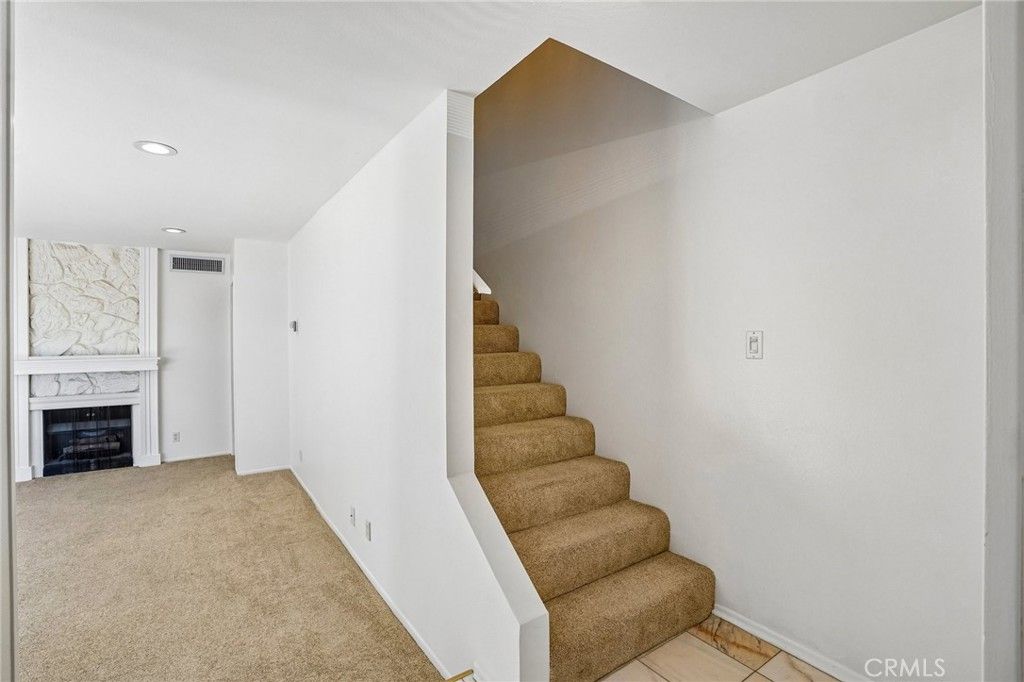 7718 Via Napoli 58, Burbank, CA 91504 — photo 4
